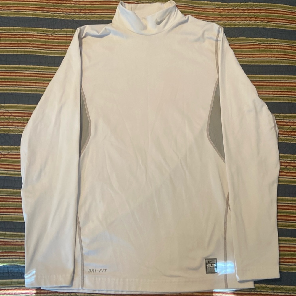 Nike long sleeve shirt